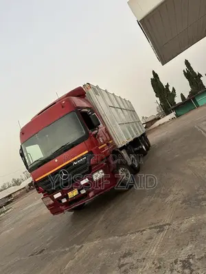 Mercedes Benz ACTROS 22