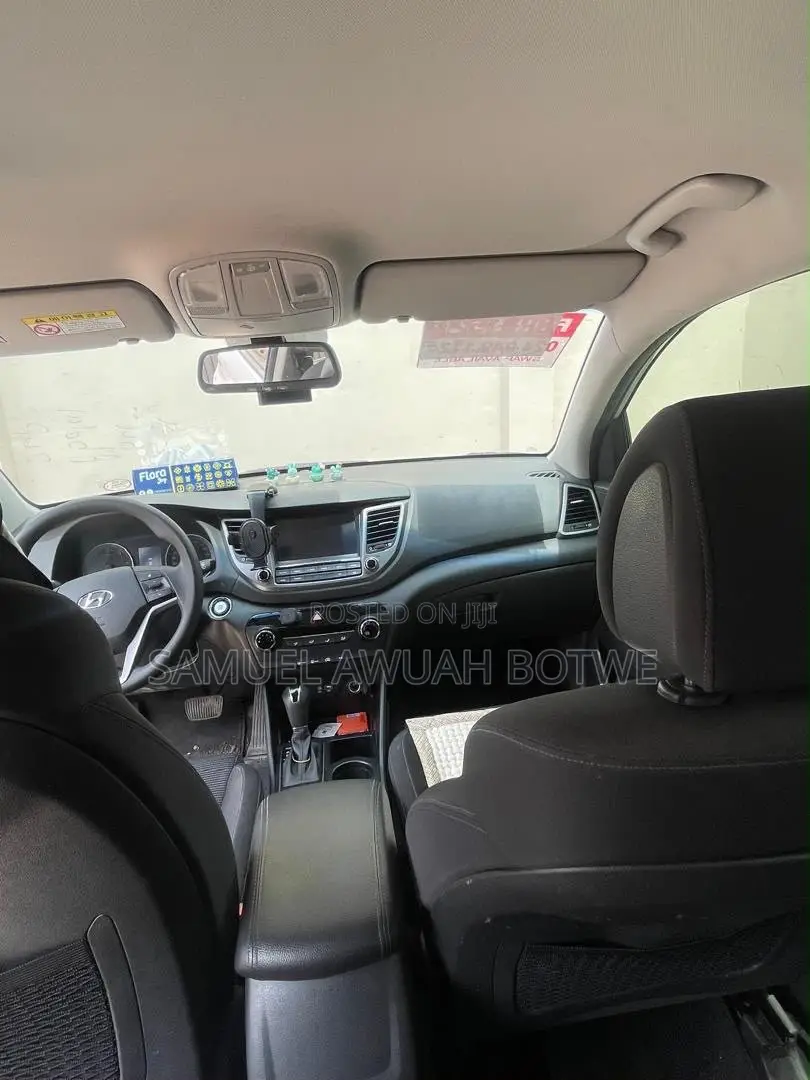 Hyundai Tucson 2017 Gray