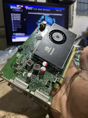 Nvidia Quadro Fx380 - 256Mb Graphics Card for Display