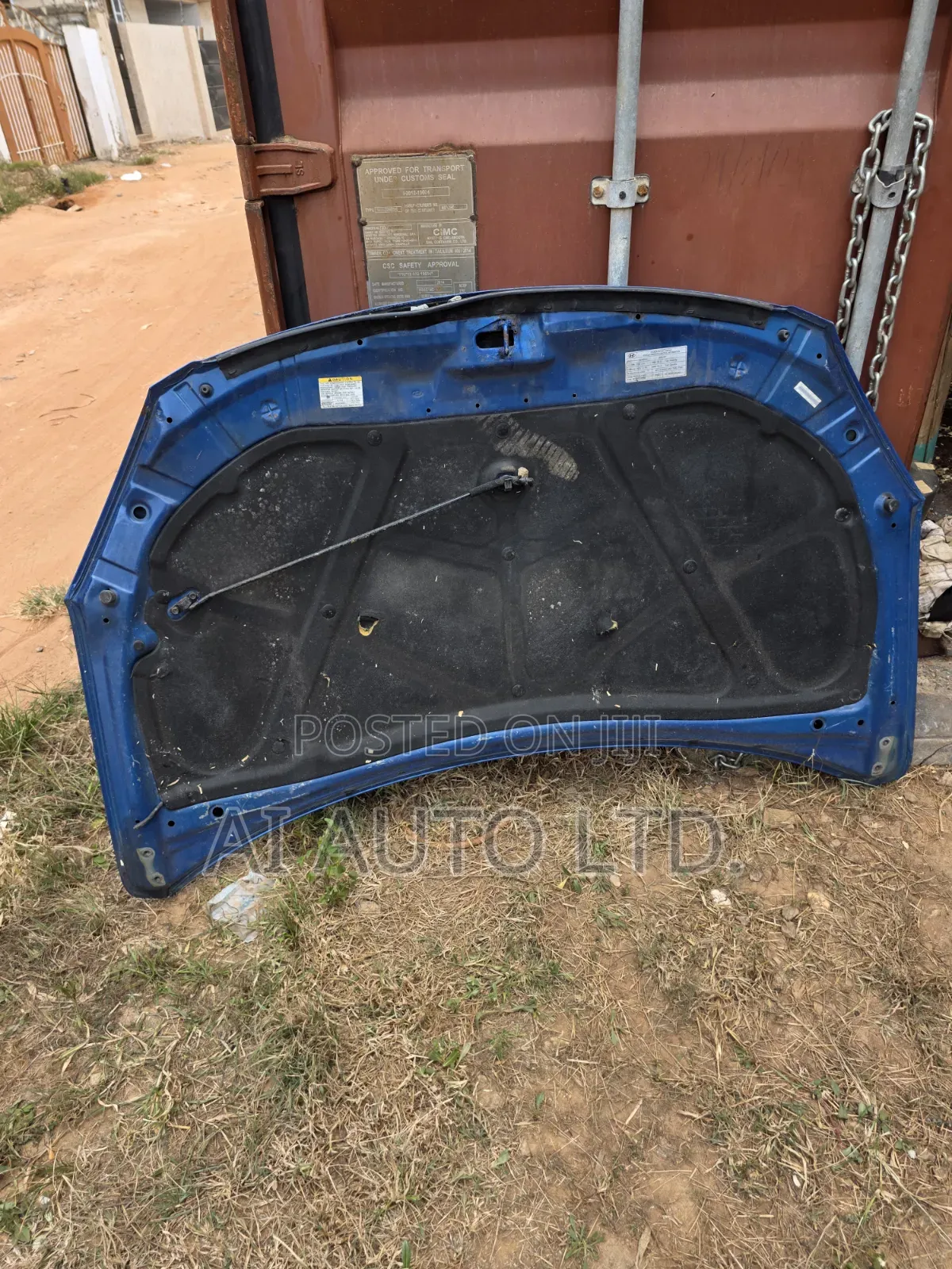 Hyundai Elantra Bonnet