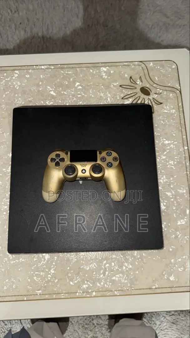 Ps4 Pro With One Controller