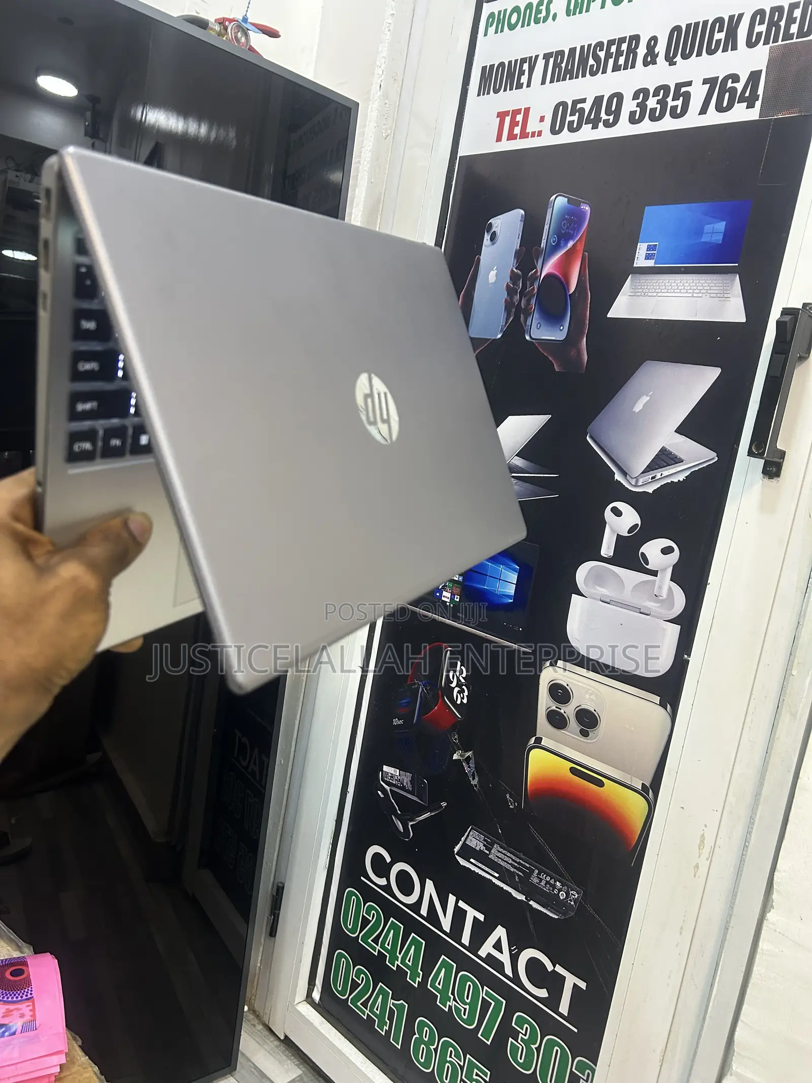 Laptop HP 250 G10 16GB Intel Core i5 SSD 512GB