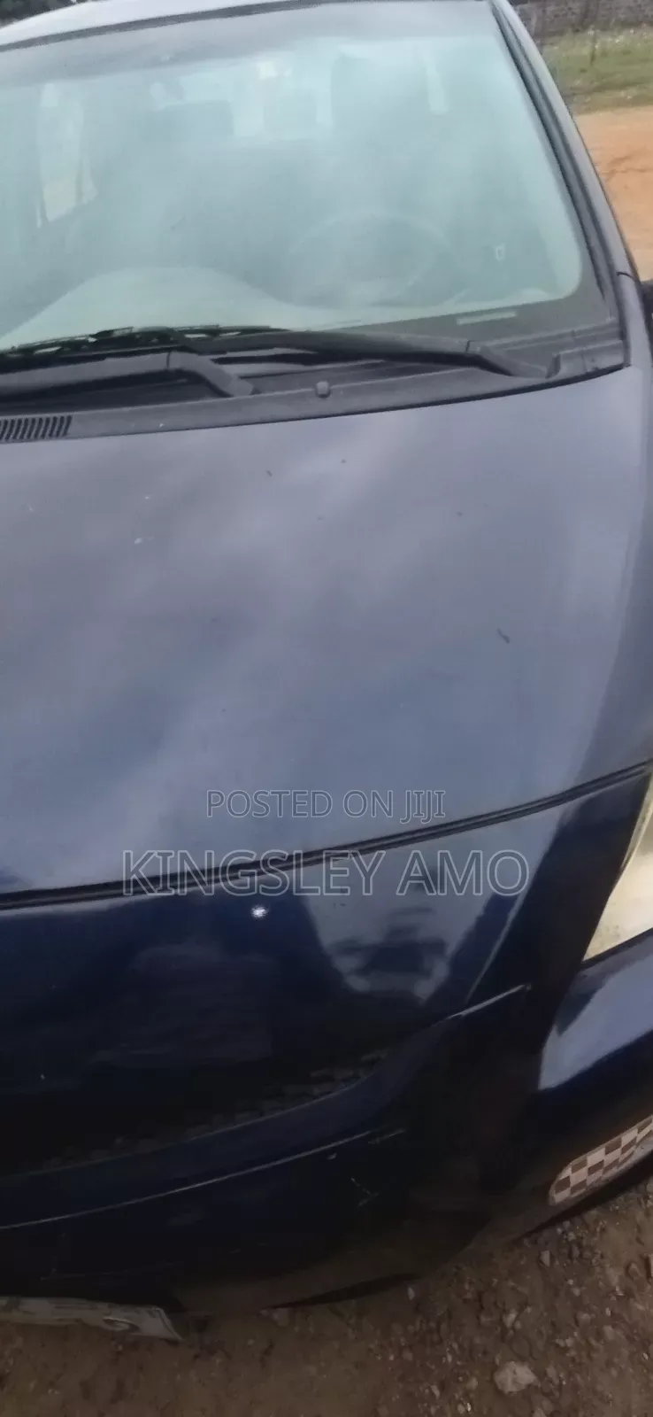 Toyota Yaris Base Sedan 4dr 2010 Blue