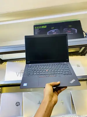 Laptop Lenovo ThinkPad X390 16GB Intel Core i7 SSD 256GB