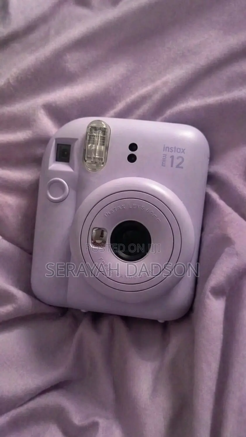 Instax Mini 12, Polaroid Camera
