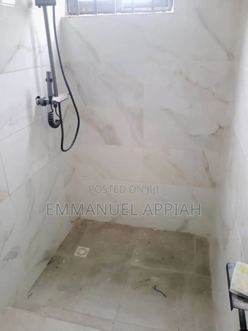 4bdrm House in Ablekuma Joma for rent