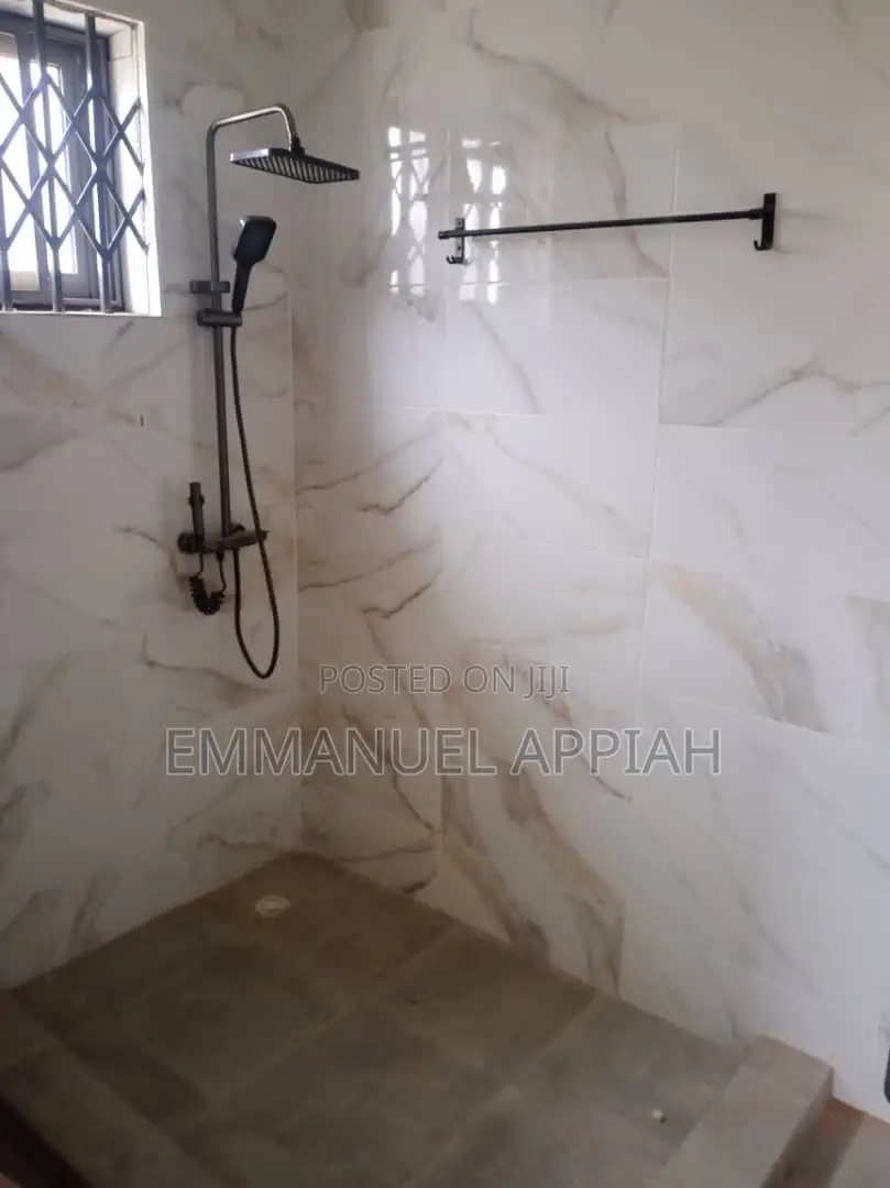 4bdrm House in Ablekuma Joma for rent