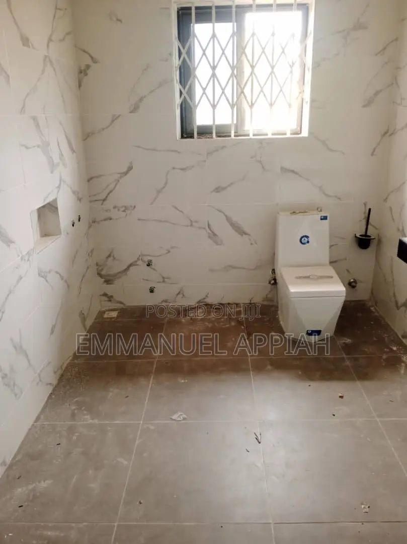 4bdrm House in Ablekuma Joma for rent