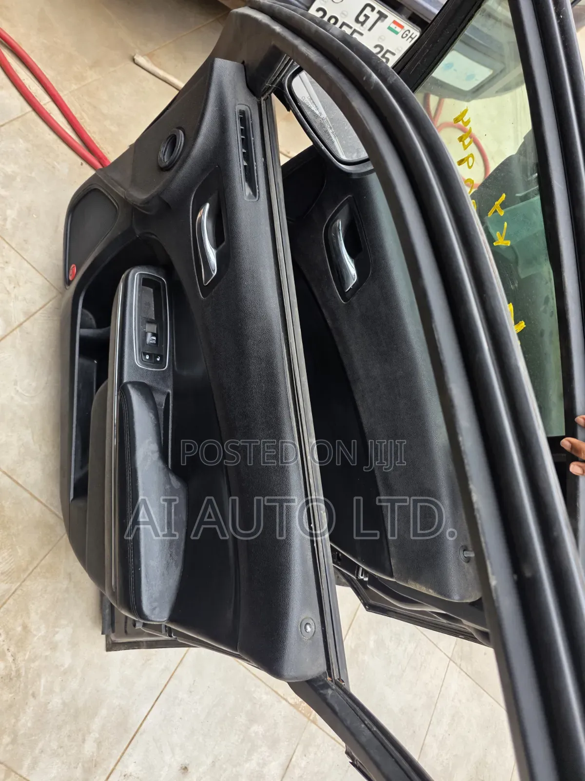 2013 Dodge Charger Doors