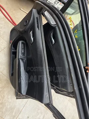 2013 Dodge Charger Doors