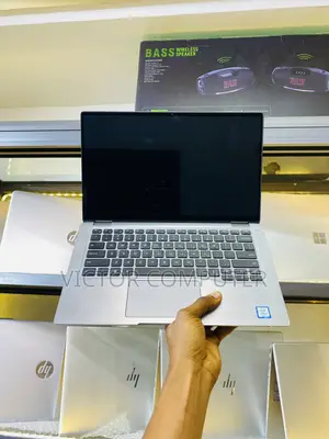 Laptop Dell Latitude 7400 8GB Intel Core i5 SSD 256GB