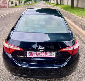 Toyota Corolla 2016 Black