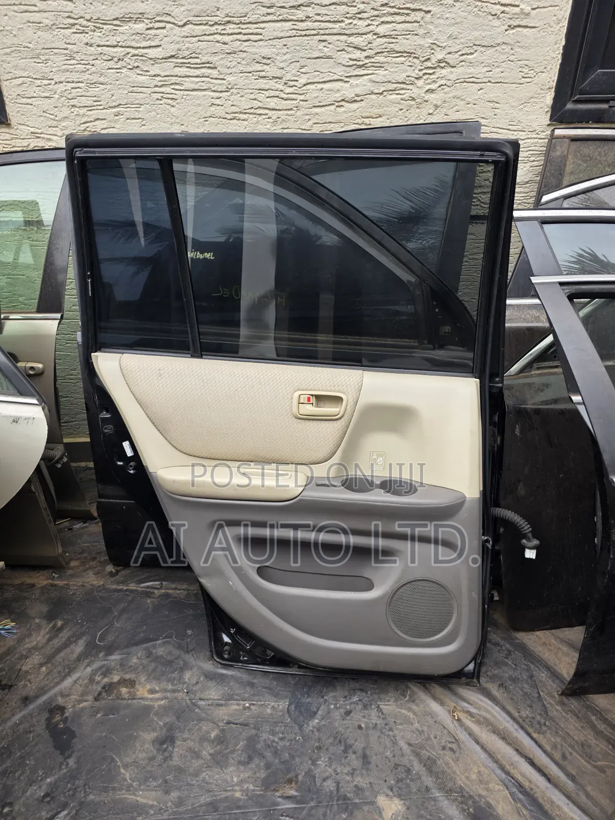 2007 Highlander Doors