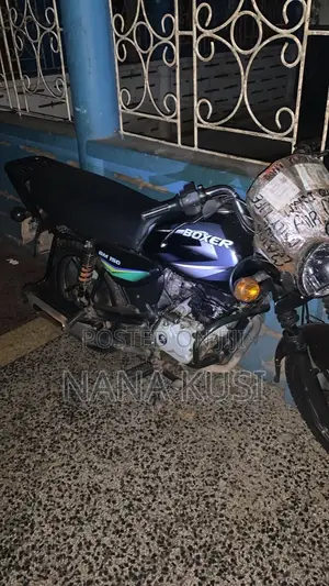 Bajaj Boxer 2025 Black