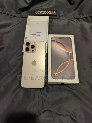 Apple iPhone 16 Pro 256 GB Gold