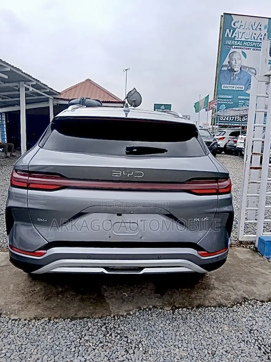BYD Song Plus DM-i 2024 Blue