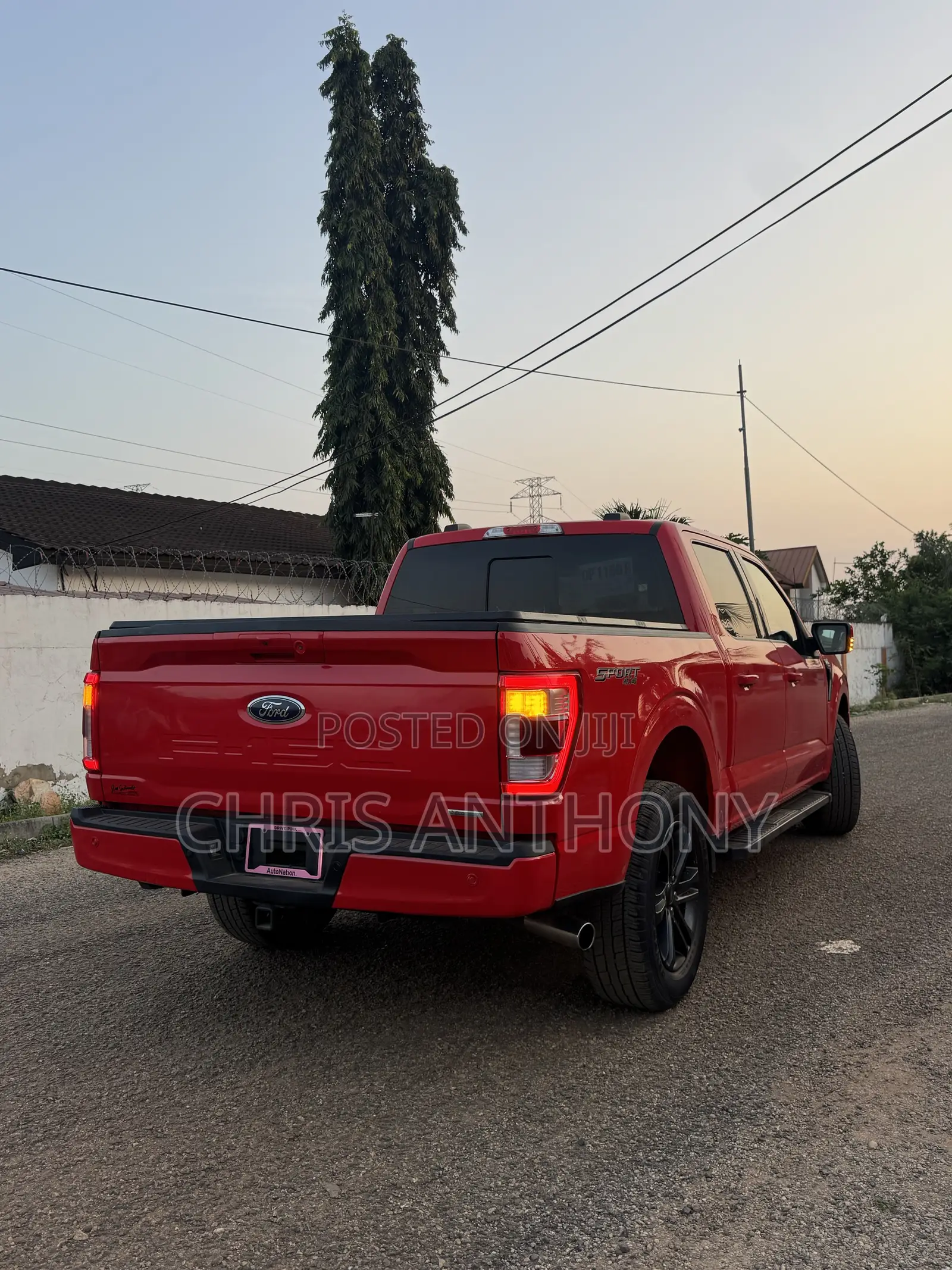 Ford F-150 2022 Red