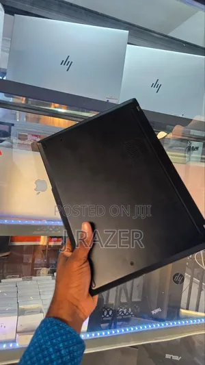 Laptop Lenovo ThinkPad X13 Gen 4 16GB Intel Core i5 SSD 512GB