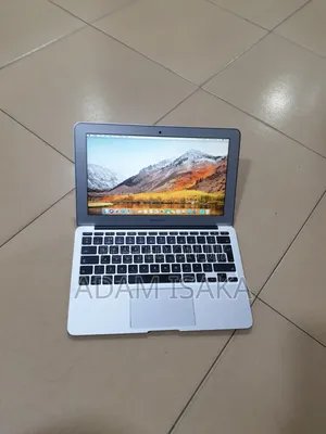 Laptop Apple MacBook Air 2012 4GB Intel Core i5 SSD 128GB