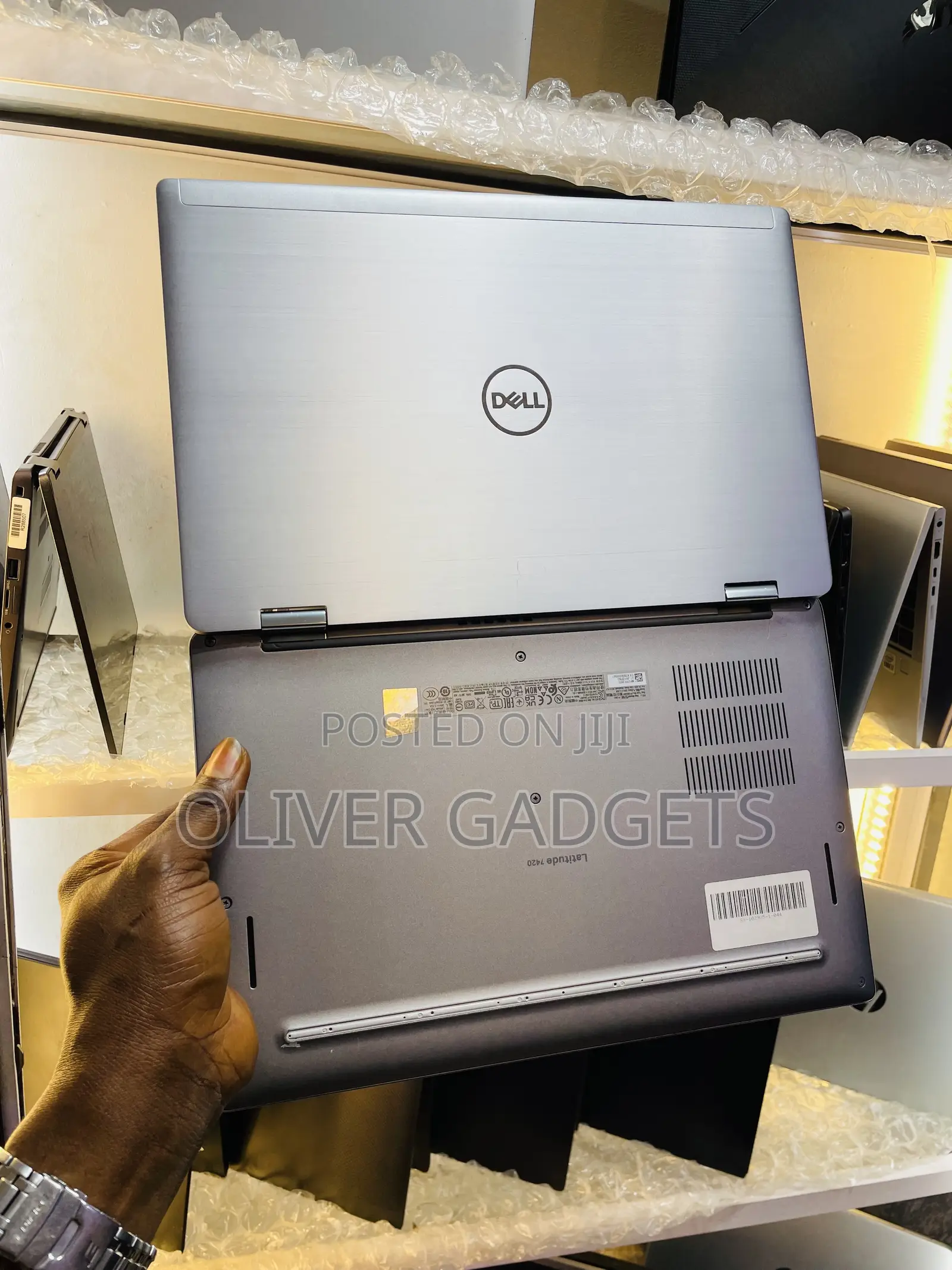 Laptop Dell Latitude 7420 16GB Intel Core i7 SSD 512GB