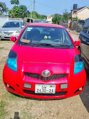 Toyota Vitz 1.0 FWD 3dr 2009 Red
