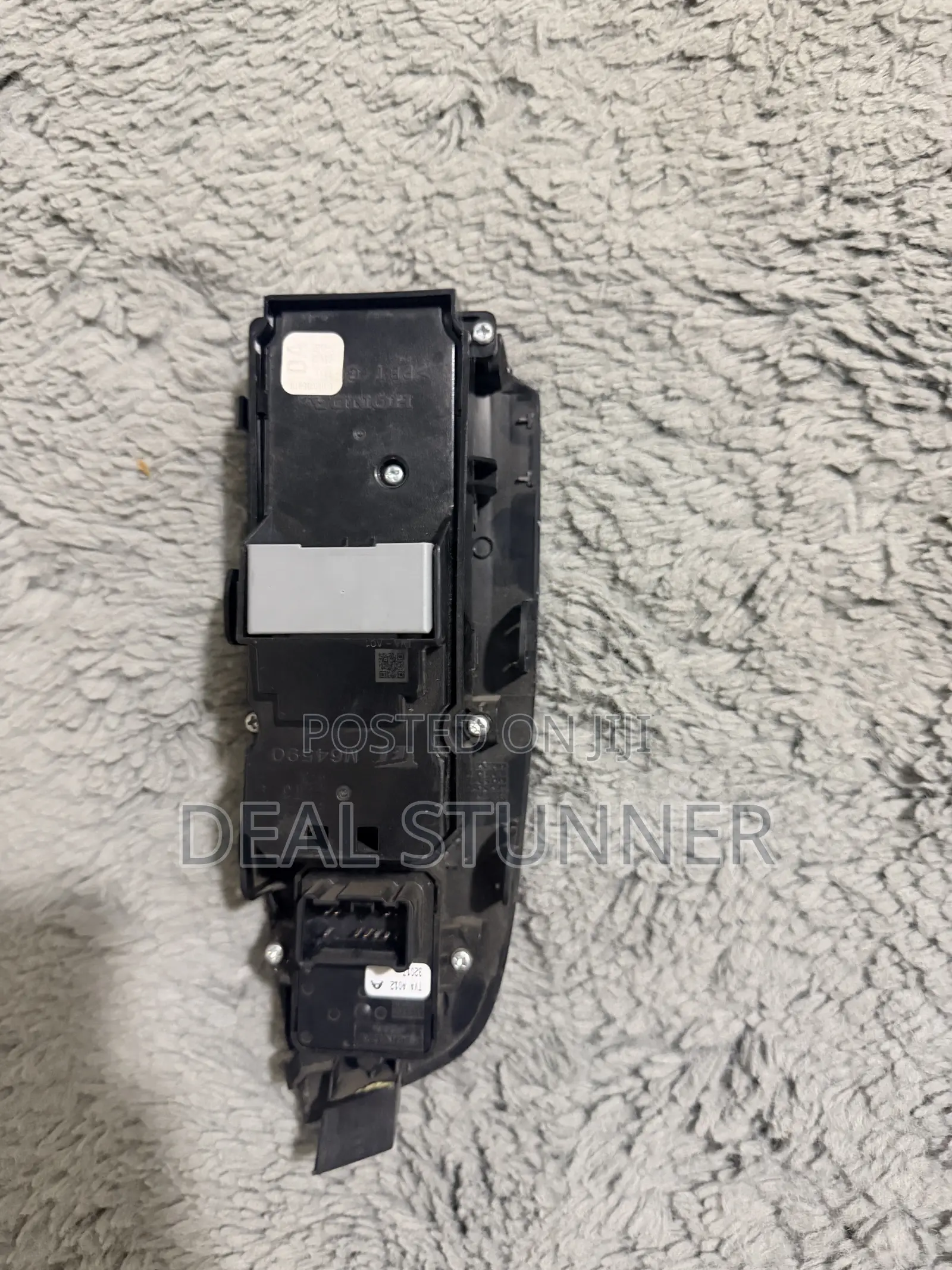 2021-2022 Accord Master Door Controller