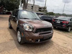 Mini Cooper 2015 Brown