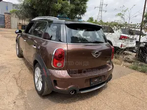 Mini Cooper 2015 Brown