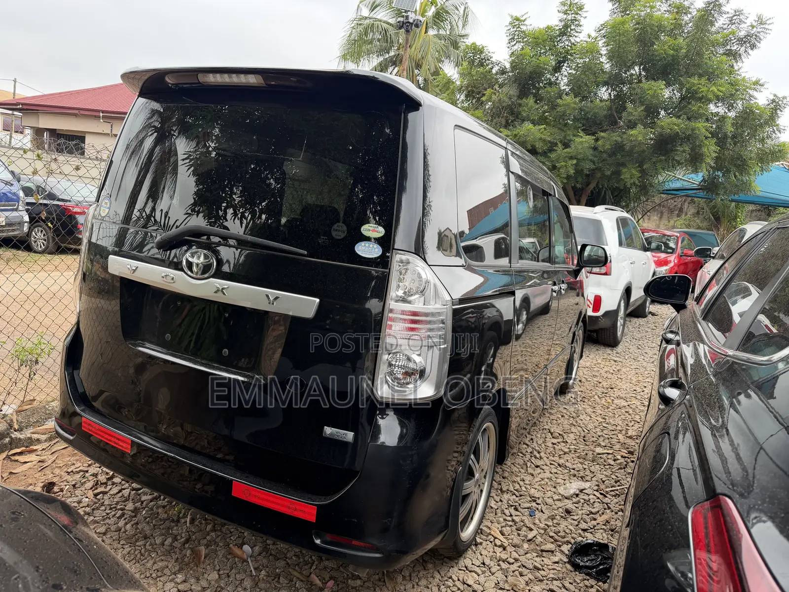 Toyota Voxy 2011 Black