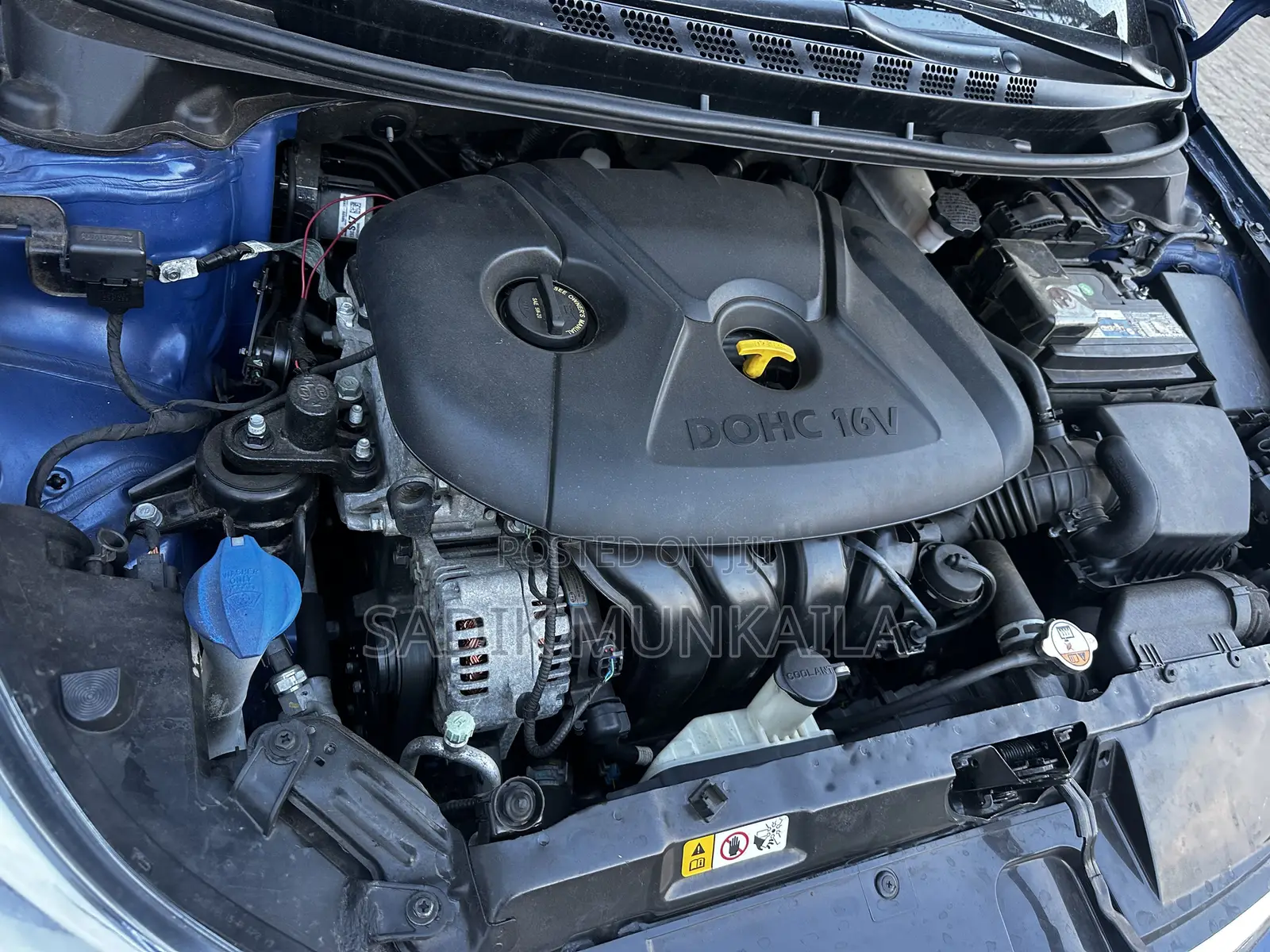 Hyundai Elantra Limited Sedan FWD (1.8L 4cyl 6A) 2016 Blue