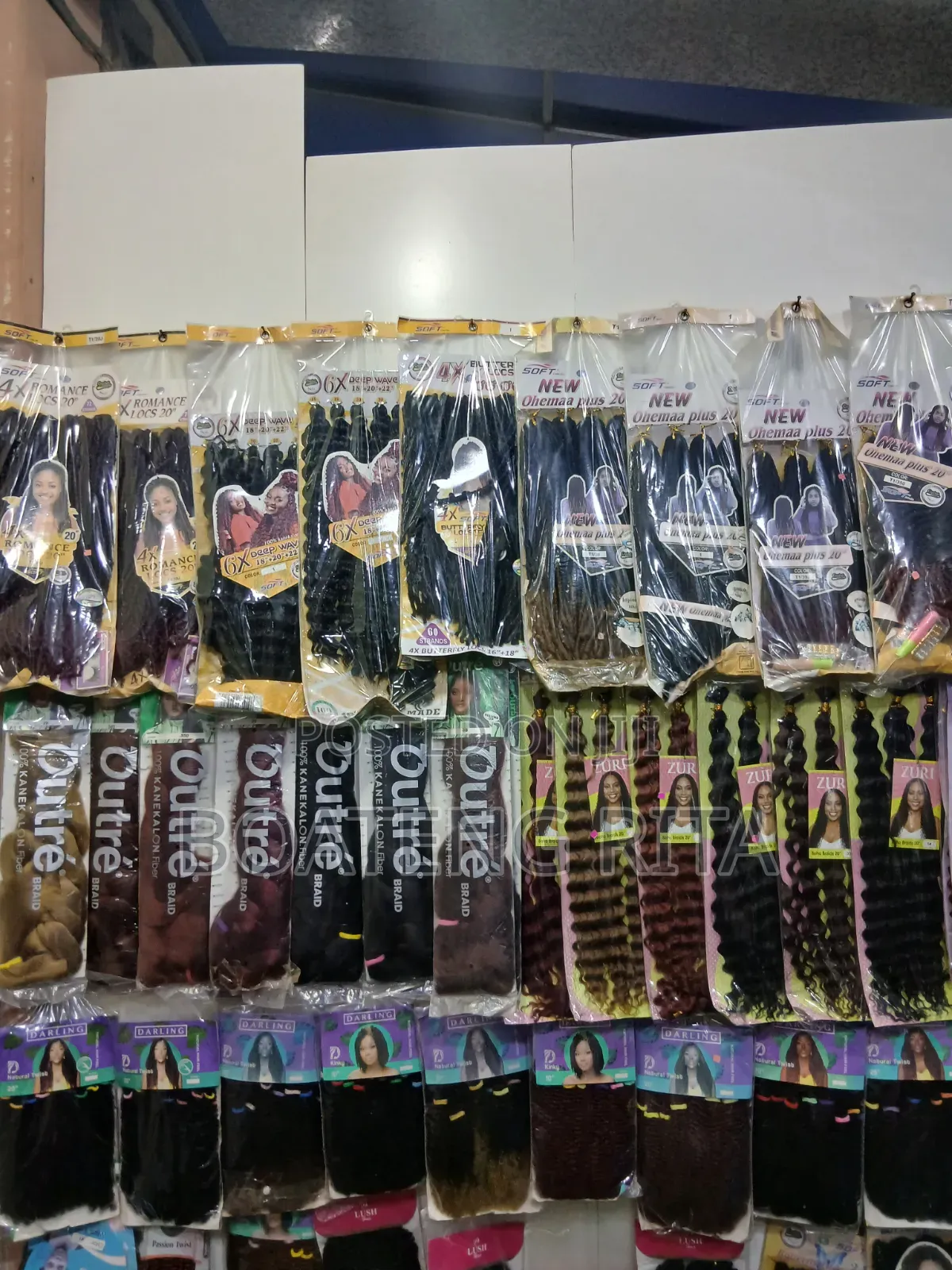 Biggles Cosmetics and Wigs