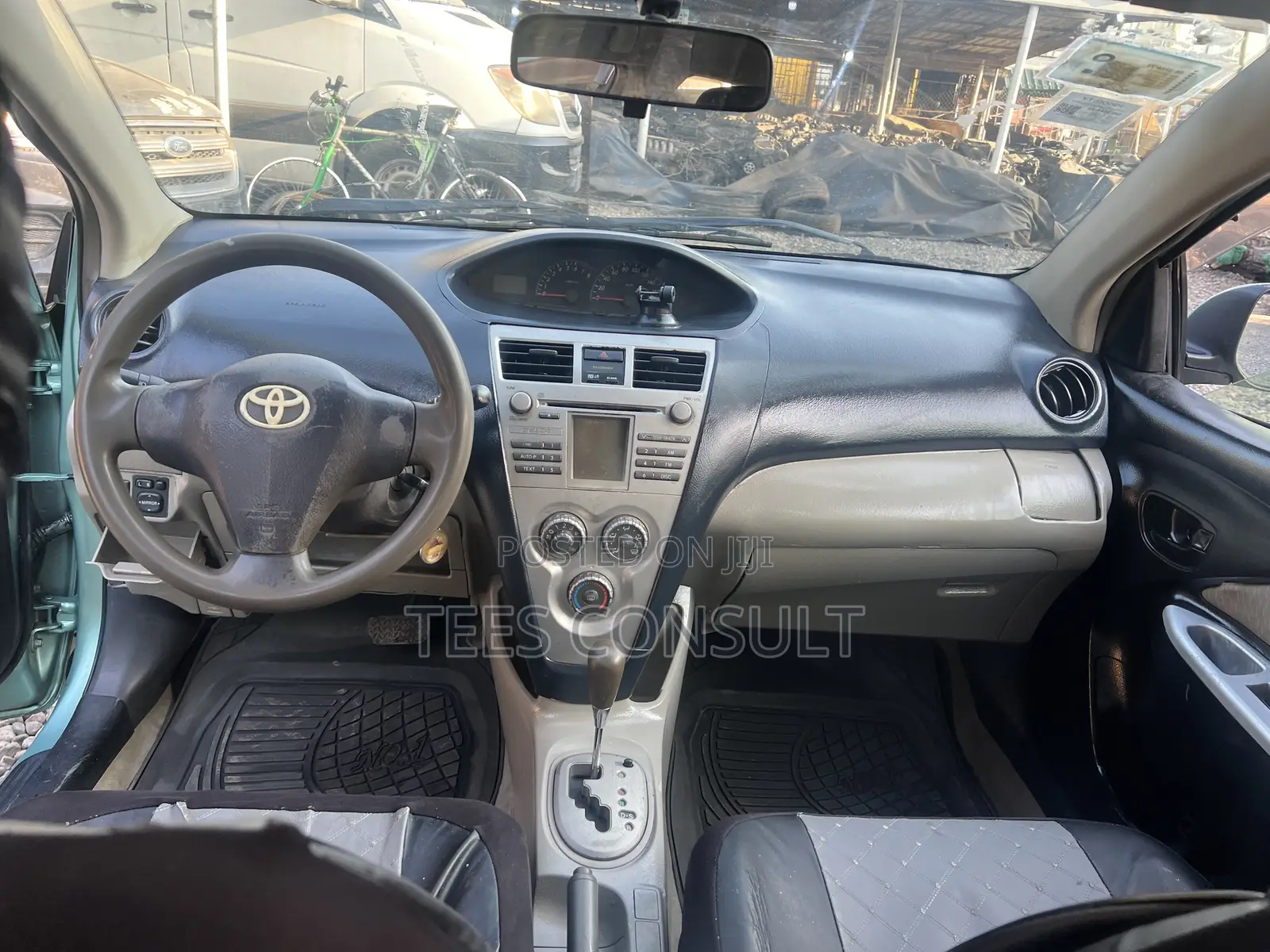 Toyota Belta 2010 Green