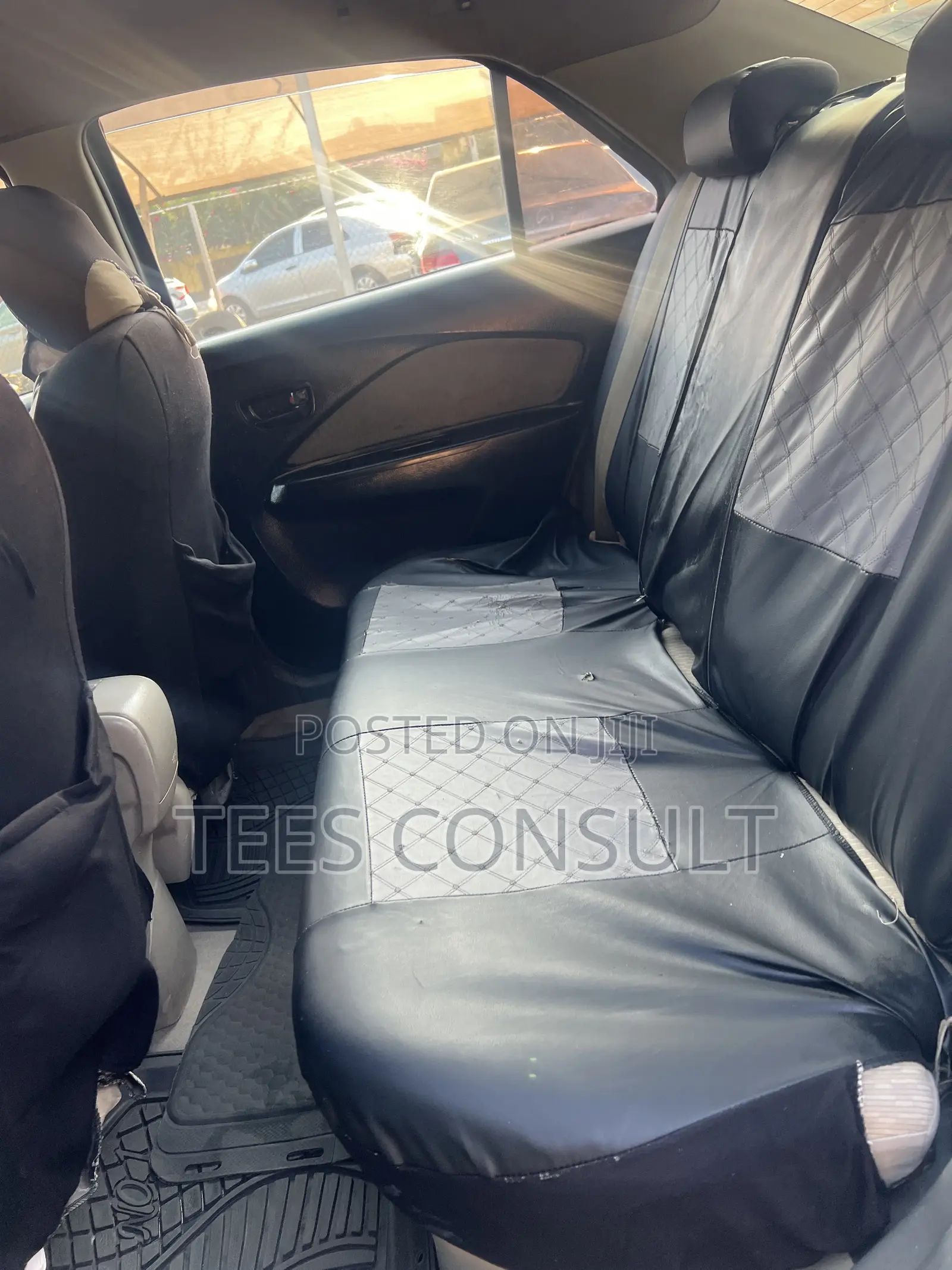 Toyota Belta 2010 Green