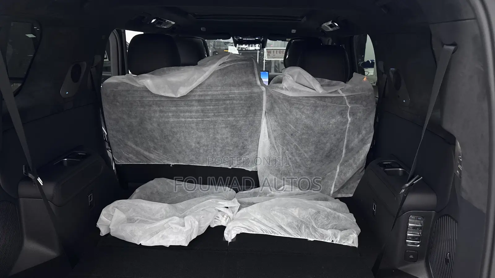 New BYD Leopard 8 2.0 Hybrid AWD 2025 Black