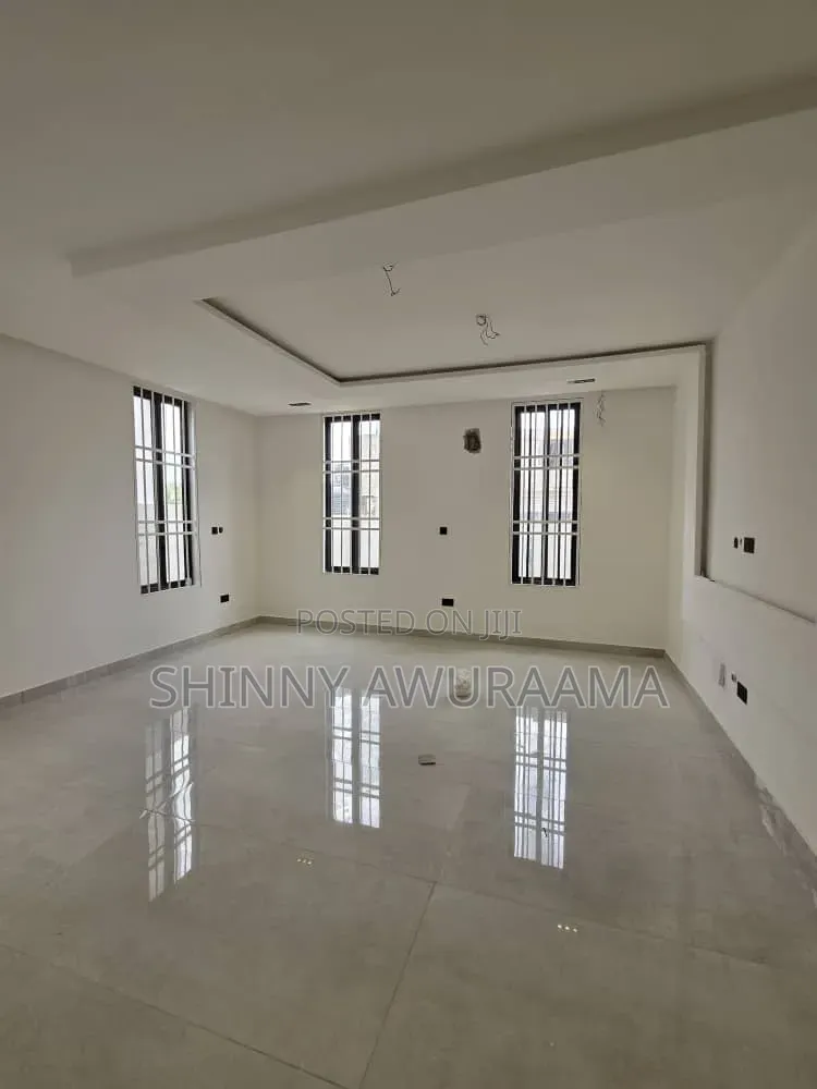 3bdrm House in East Legon Hills, School Junction for sale