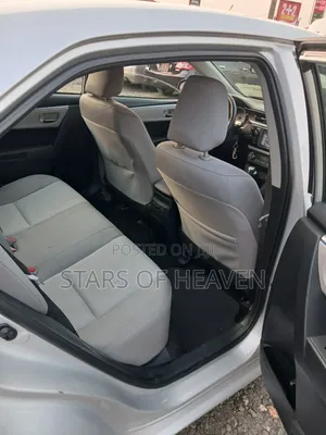 Toyota Corolla 2016 Silver