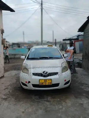 Toyota Vitz 2010