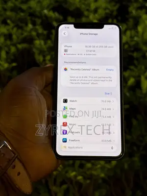 Apple iPhone 11 Pro Max 256 GB Green