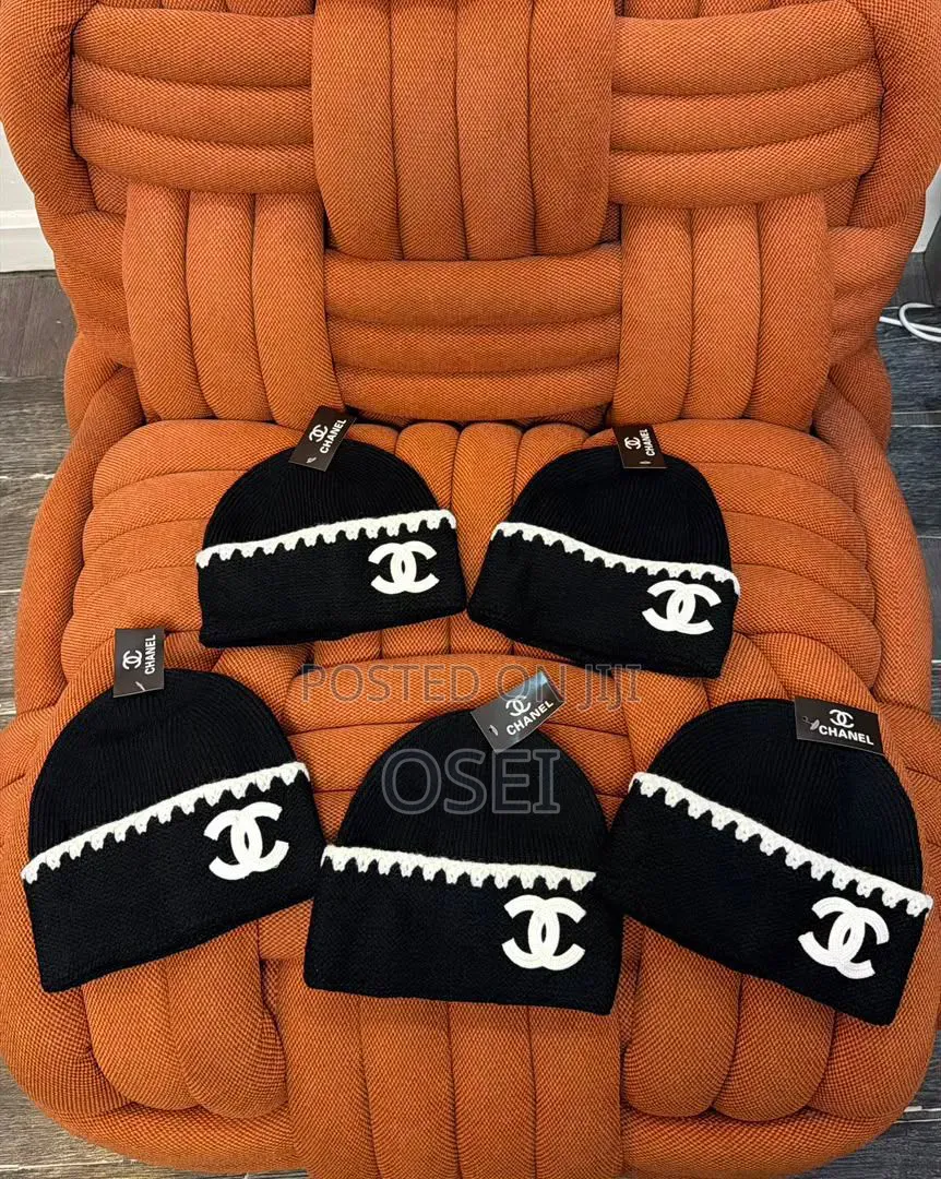 Channel Logo Knit Hat