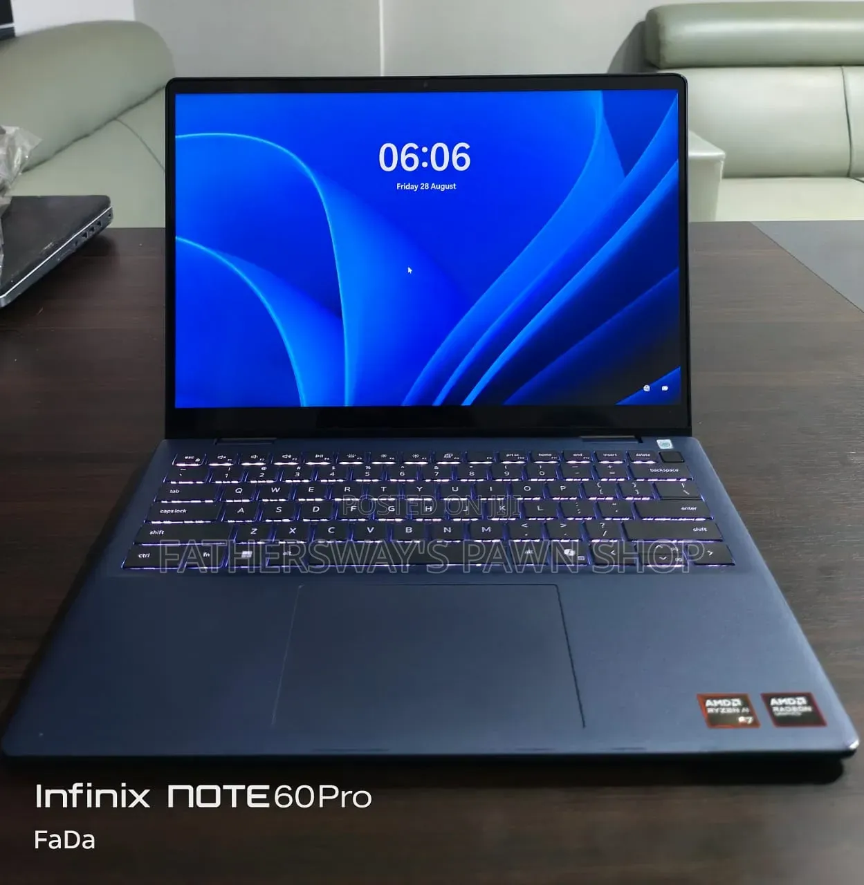 Laptop Dell Plus 14 16GB AMD Ryzen SSD 512GB