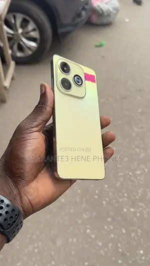 Infinix Hot 40i 128 GB Gold