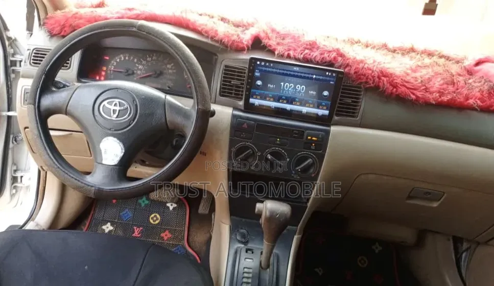 Toyota Corolla 2007 White