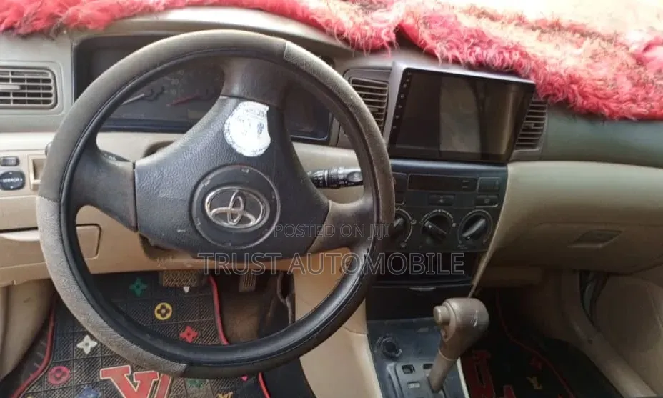 Toyota Corolla 2007 White