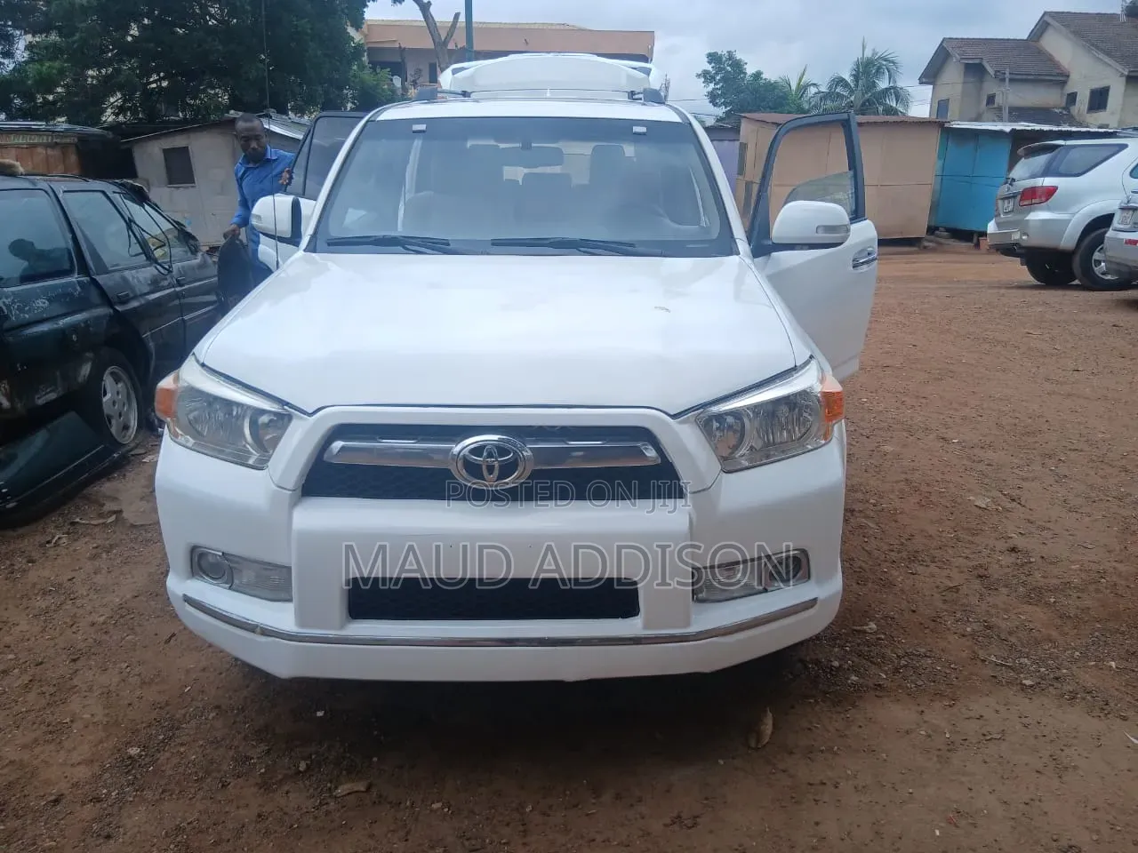 Toyota 4-Runner 2009 White
