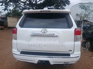 Toyota 4-Runner 2009 White