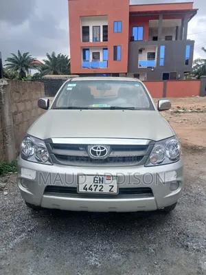 Toyota Fortuner 2007 Silver