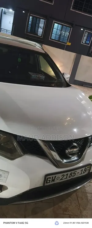 Nissan Rogue 2014 White