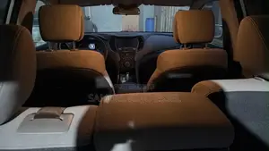 Hyundai Santa Fe SE AWD 2018 Silver