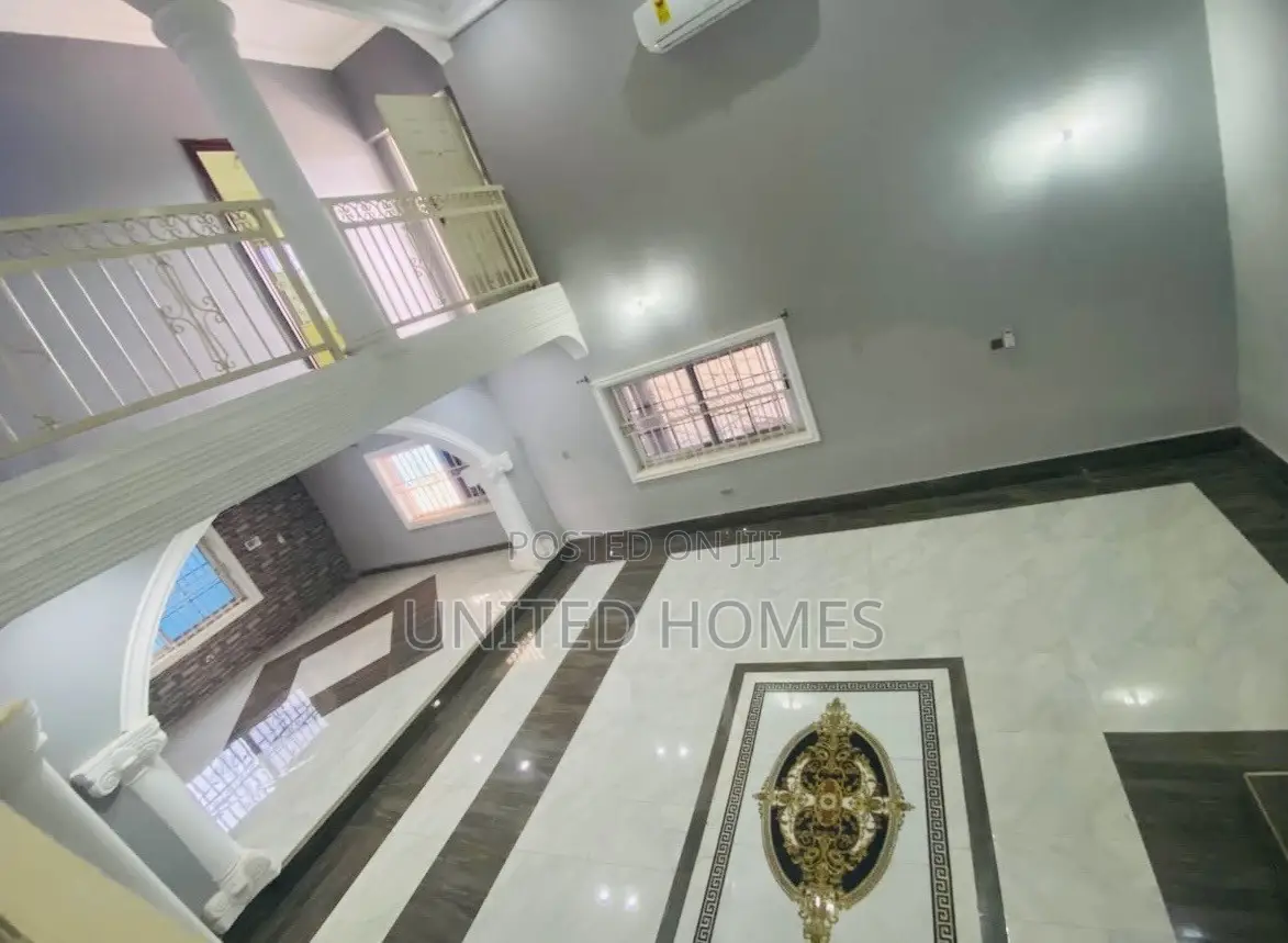 5bdrm House in Haatso for sale