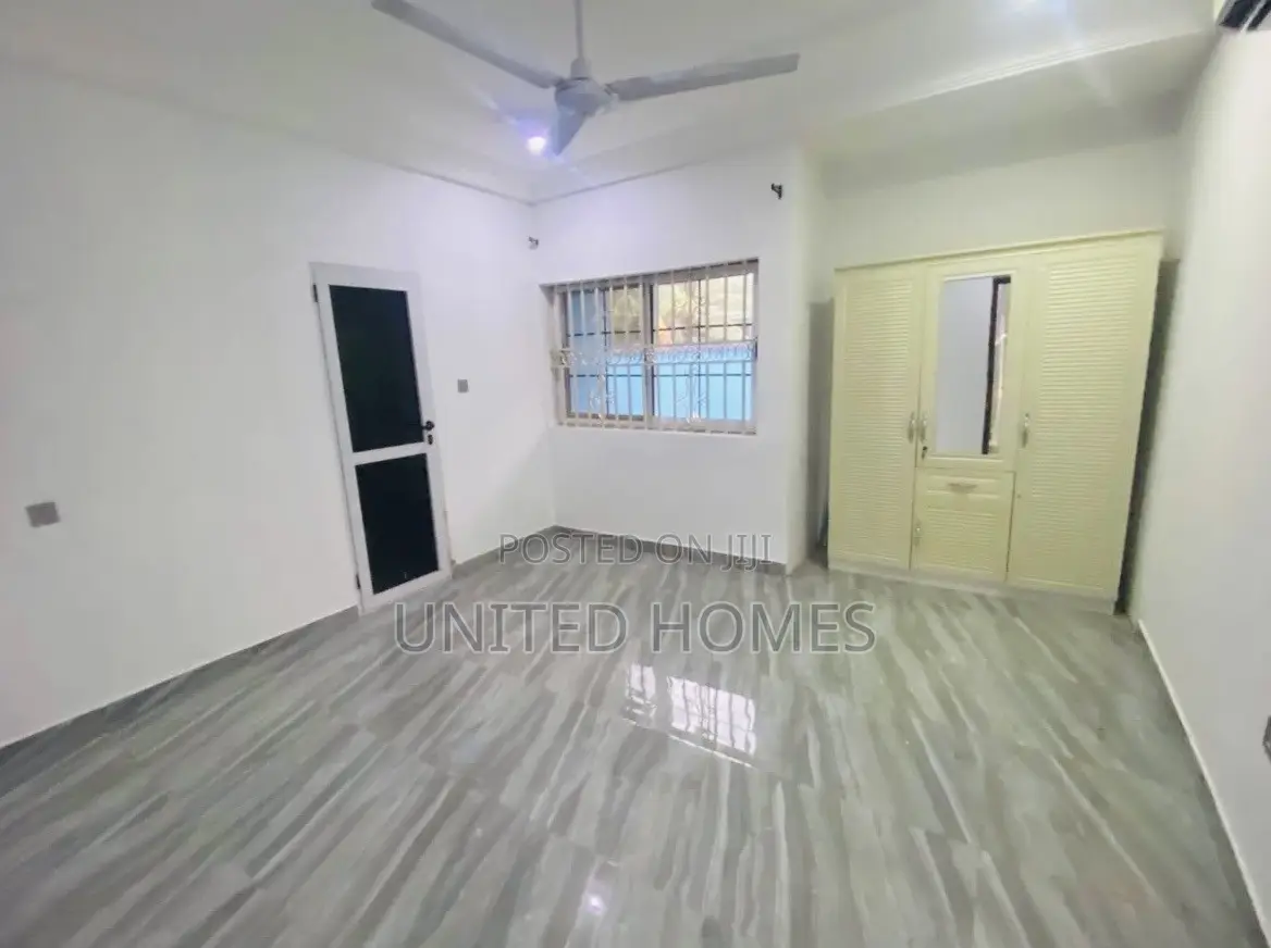 5bdrm House in Haatso for sale